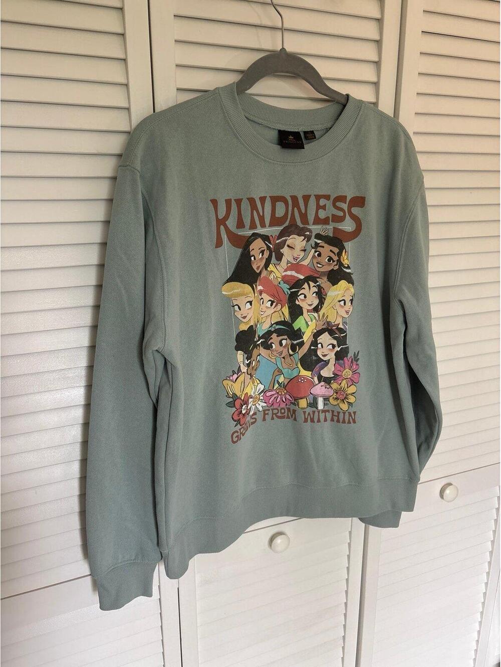 Disney Princess Graphic Juniors Sweatshirt XL